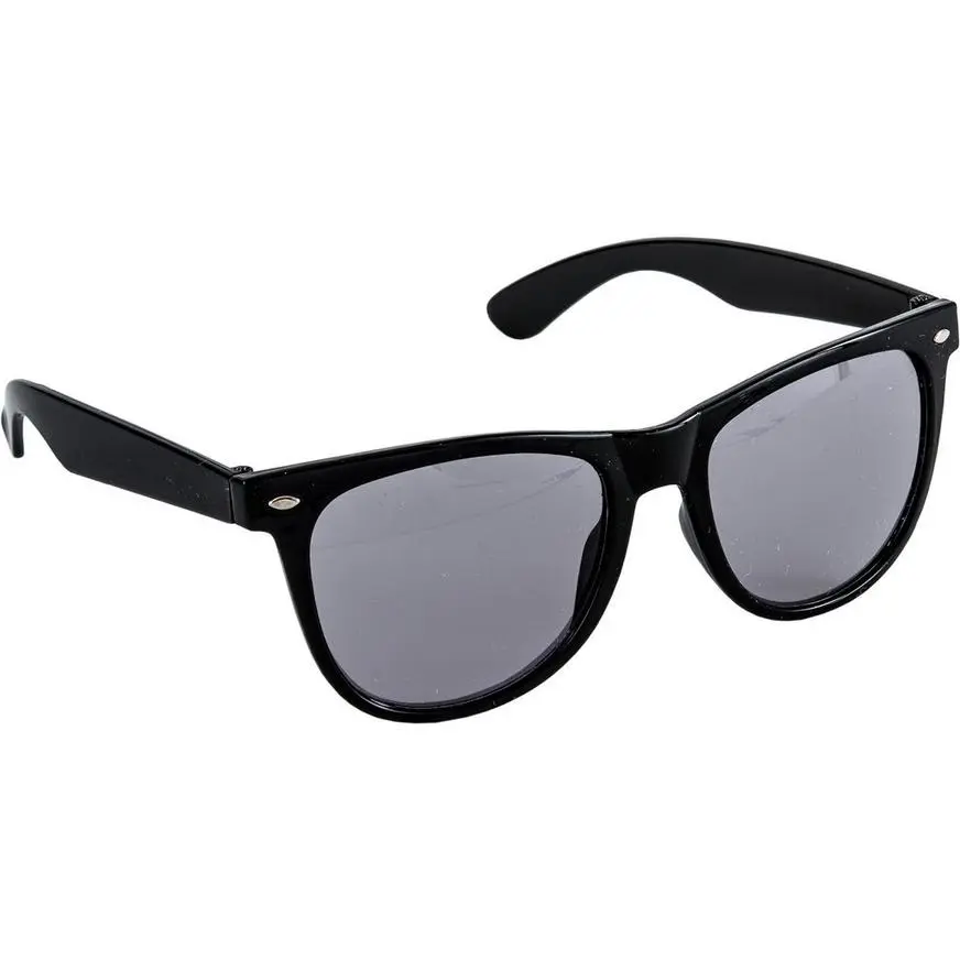 Black Classic Sunglasses - Image 2