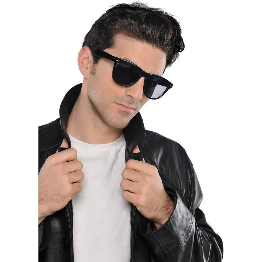 Black Classic Sunglasses - Image 3